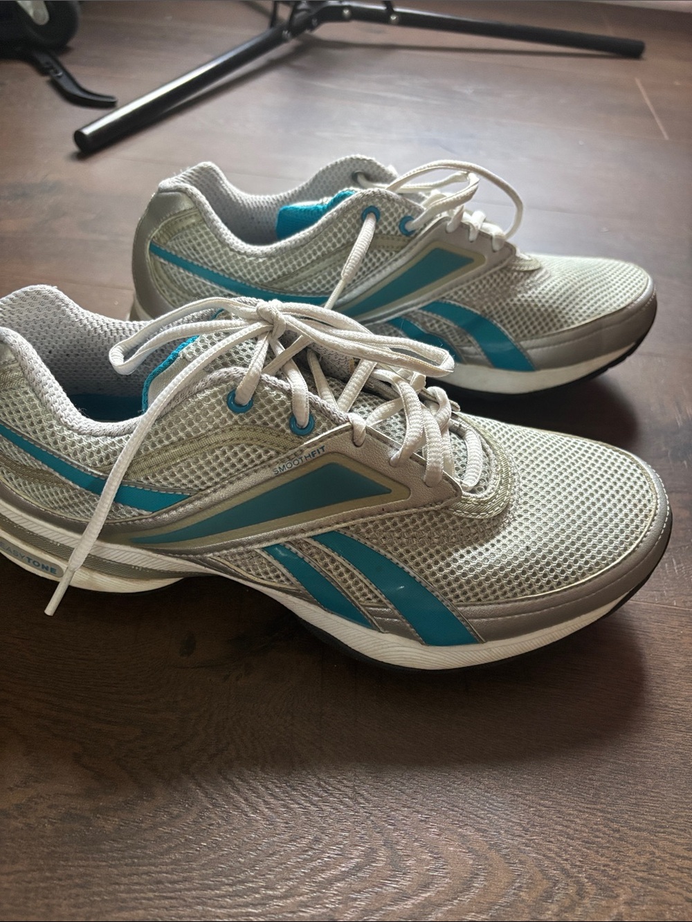 Reebok Women’s Athletic Mesh Trainers - Gray and Teal